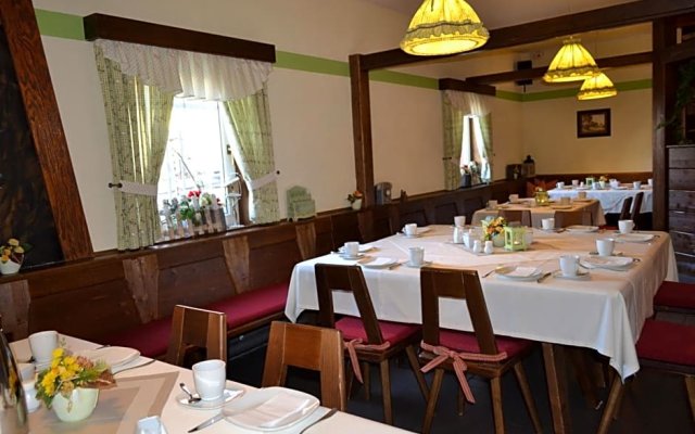 Hotel & Restaurant Zur Linde