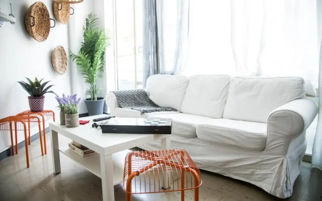 Thanasis Place Hostel