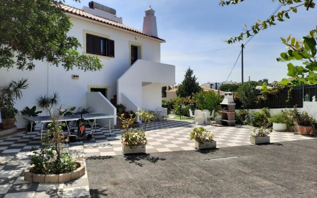 Villa com Piscina, Algarve Izibookings