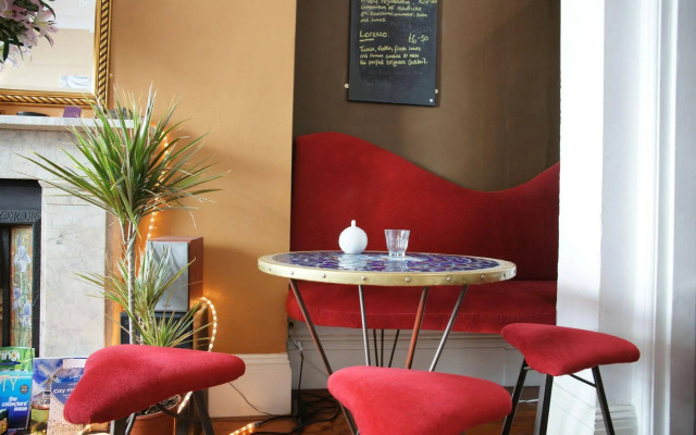 The Oriental - Guest House
