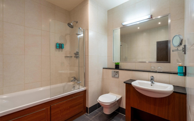 The Trinity City Hotel