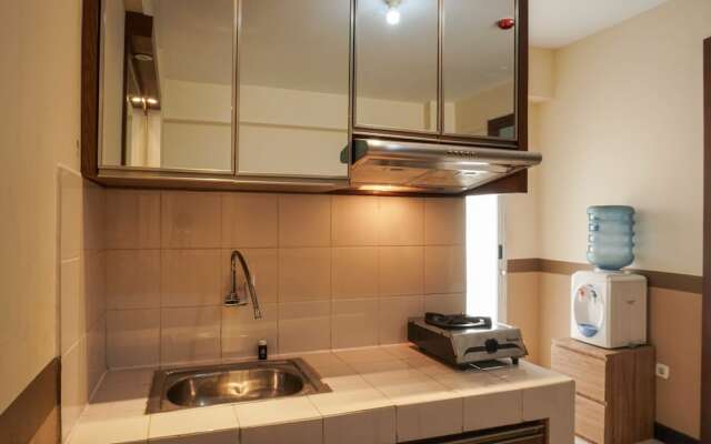 Homey and Compact 2BR Pluit Sea View Apartment