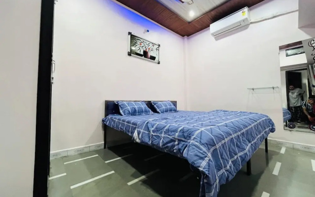 Shrilok Kutir