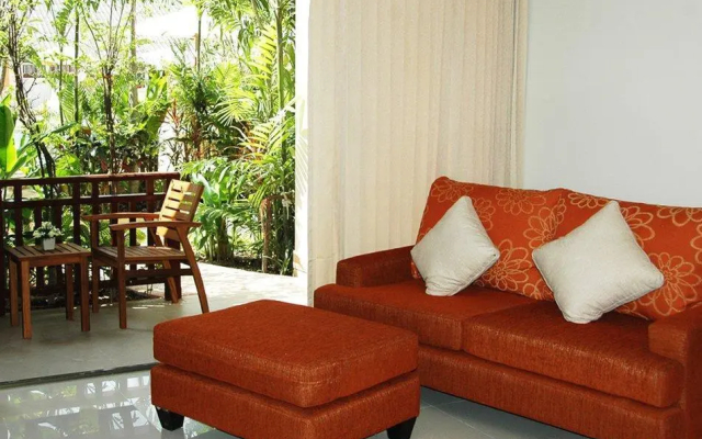 Le Murraya Boutique