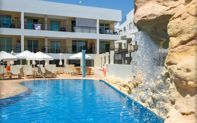 60 KAP - Stay Chromata Lagoon Apartment