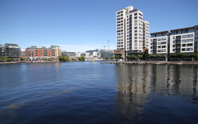 Pearse Street Luxury Suite