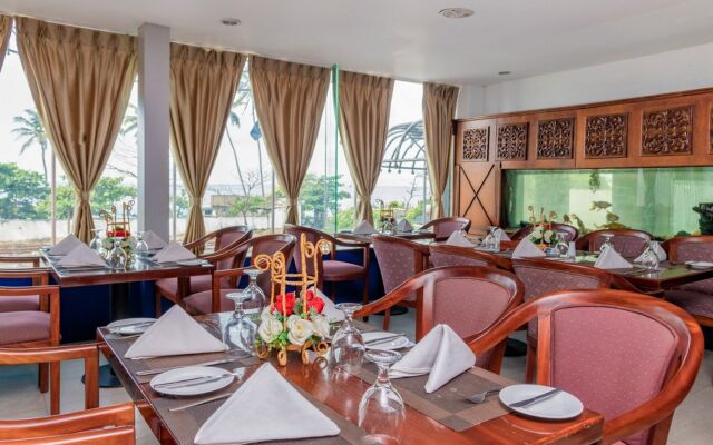 Global Towers Hotel & Suites