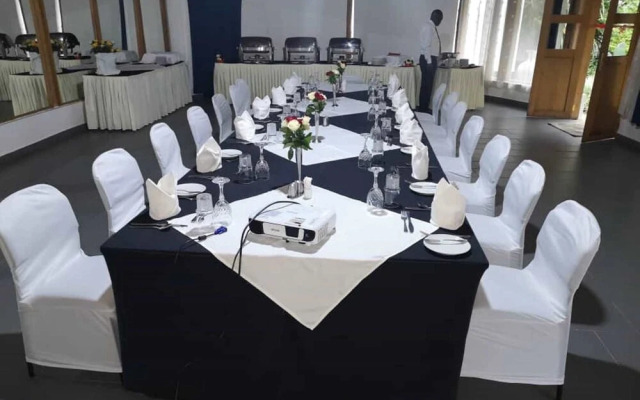Mount Elgon Hotel
