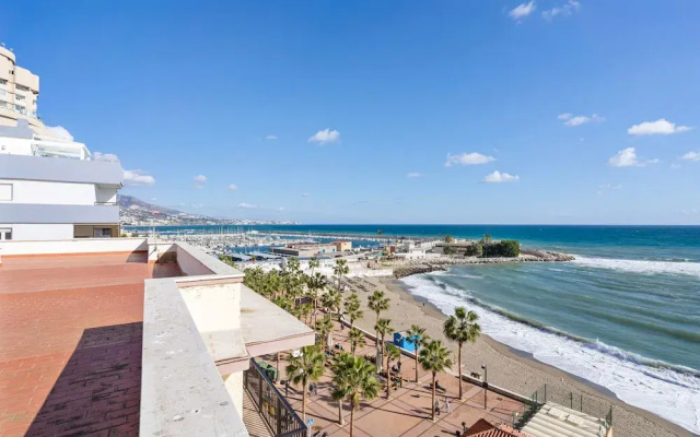 Marvelous Waterfront apt in Fuengirola - Ref 73