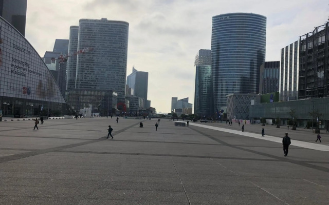 Hôtel de Paris La Défense
