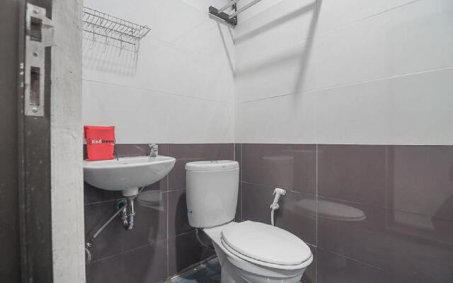 RedDoorz near RSUD Embung Fatimah Batam