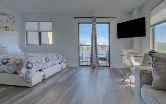Premium Condos near Universal Studios