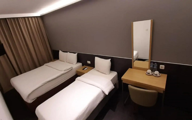 Pantes Hotel  Simpang lima Semarang