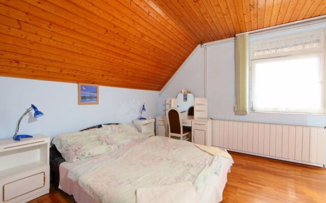 Balaton A2091