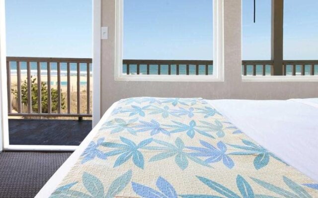 Seabonay Oceanfront Motel