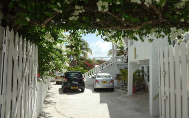 Grand Anse Beach Palace