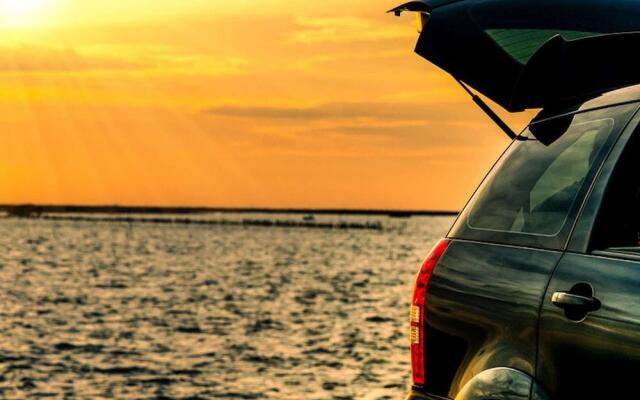 Midnight Cove II Bldg 7: Top Floor With Views