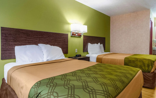Econo Lodge Kent - Akron West