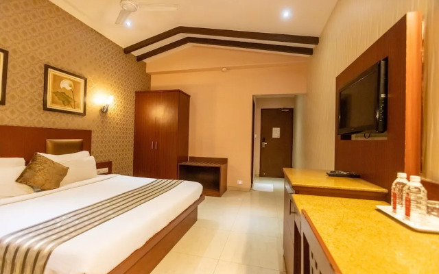 Freesia By Express Inn