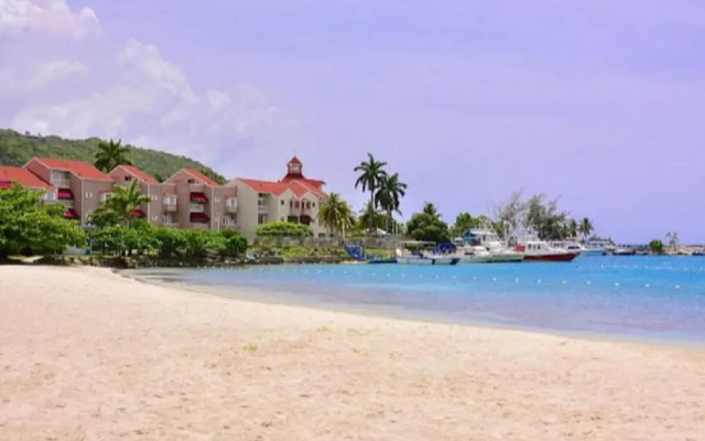 Palm View Apartment At Sandcastles