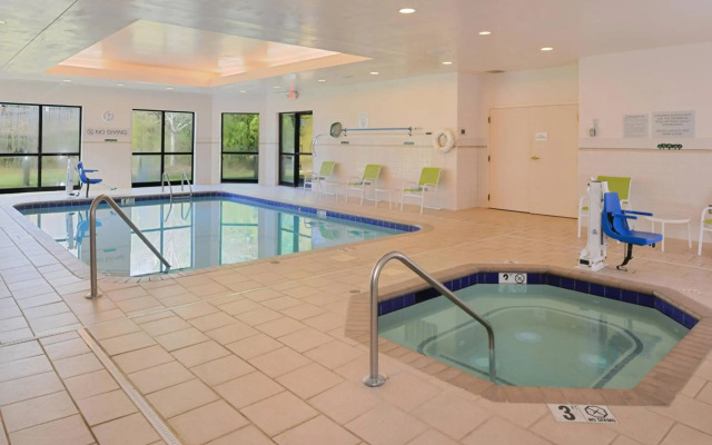 Courtyard by Marriott Charlotte Gastonia