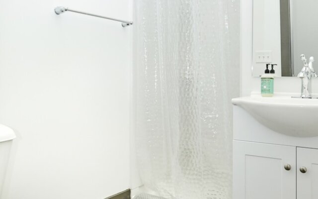 Luxury Building 3BR/2BA! Prime Downtown Mass Ave!