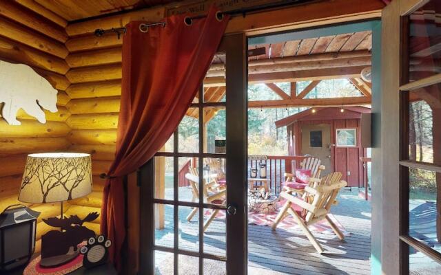 Merry Cabin in the Merry Canyon