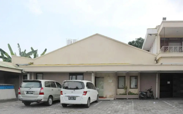 Sakura Hotel