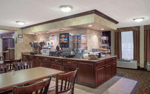 Econo Lodge Erie near Casino