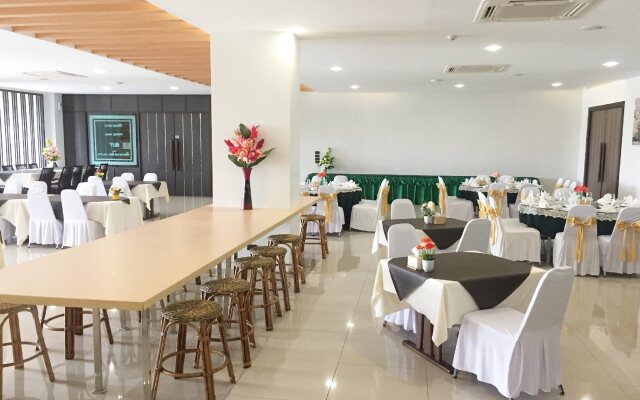 The Convenience Hotel
