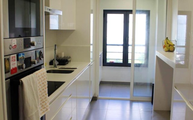 Apartment With 2 Bedrooms in Lisboa, With Shared Pool, Enclosed Garden and Wifi