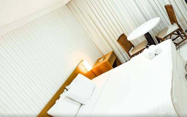 Red Roof Inn Natal