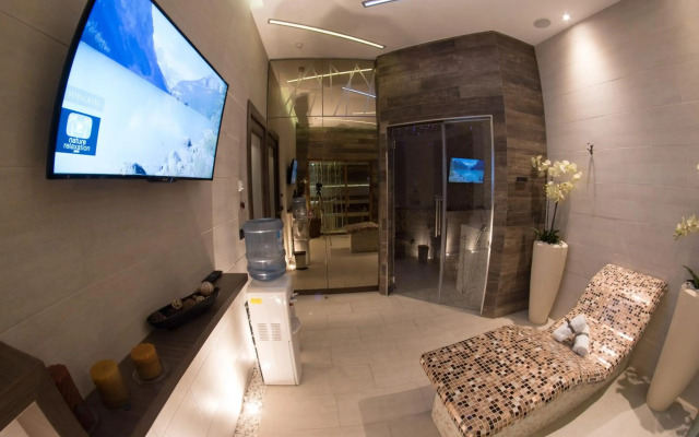 Atera Business Suites
