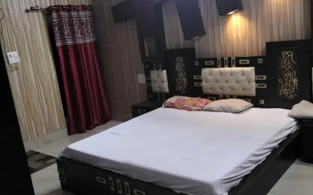 Oyo 80608 K Krishna Residency