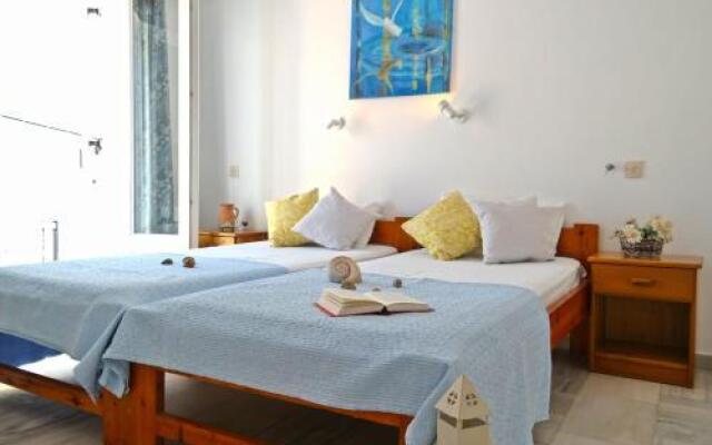 Sanoudos Hotel