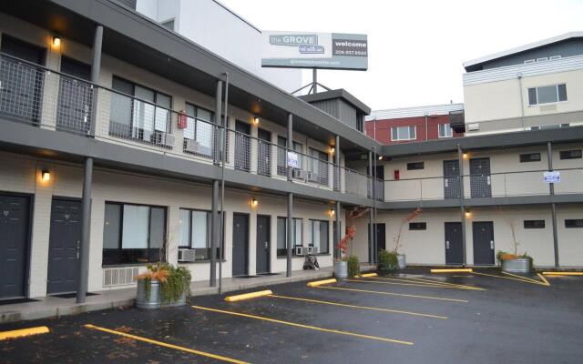 The Grove West Seattle Inn