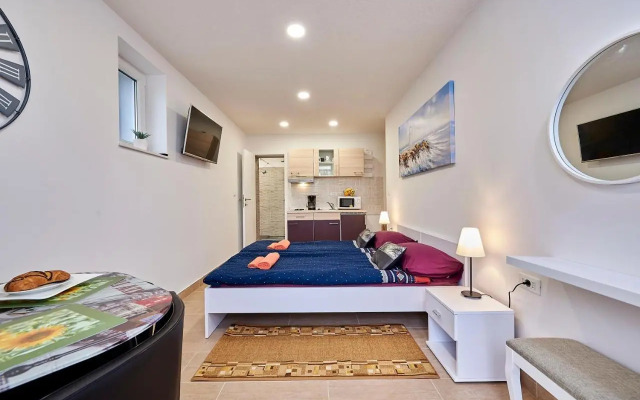Studio apartment Bašćan
