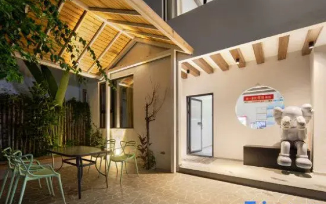 Haiyun Cloud·Linwan Homestay (West Island Store)