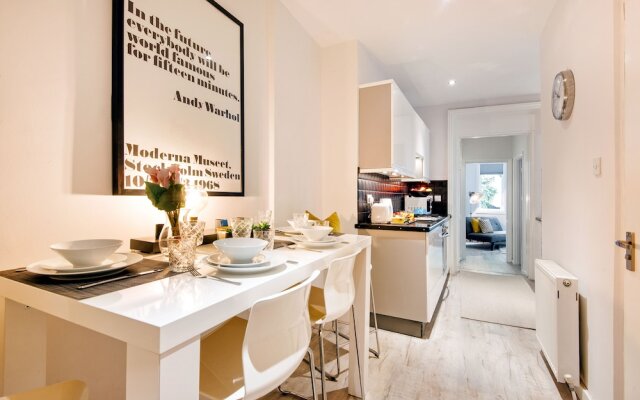 The Earl's Court Garden Gem - NKN