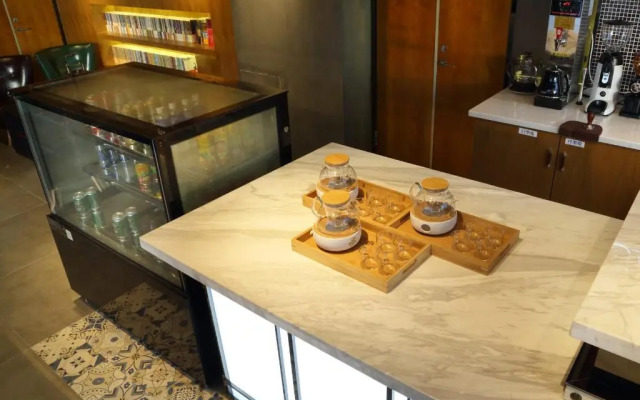 James Joyce Coffetel·Shenzhen Huanan City