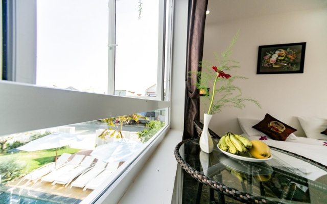 Hoi An White Villa – Guest Rooms – Da Nang