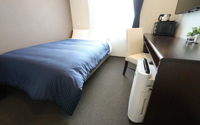 Livemax Kayabacho Hotel 