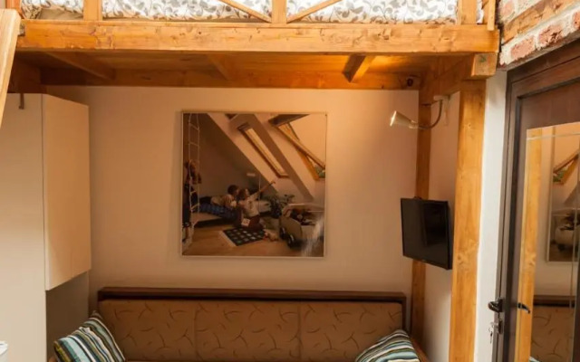 Vitosha Blvd - Attic Studio