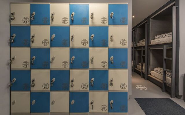 Zone17 diving station