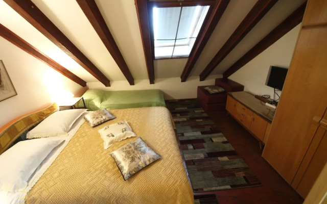 Ivo - Town Center, 40m From the sea - SA1