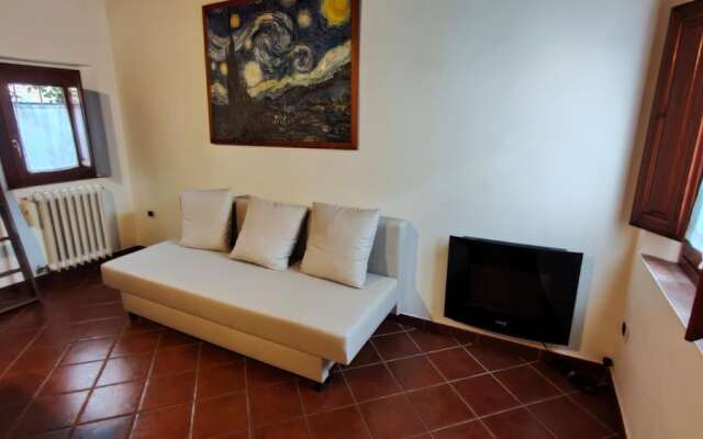 Hamlet in the Countryside