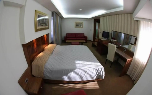Hotel Exclusive