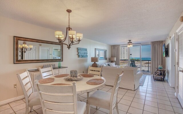 Pelican Beach 0414 2 Bedroom Condo by Pelican Beach Management