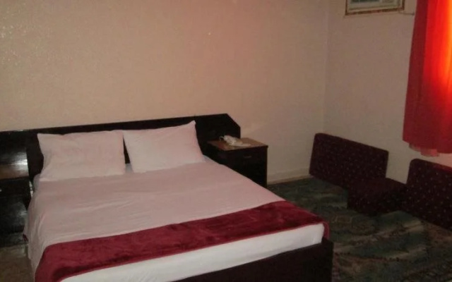Al Meshan Hotel