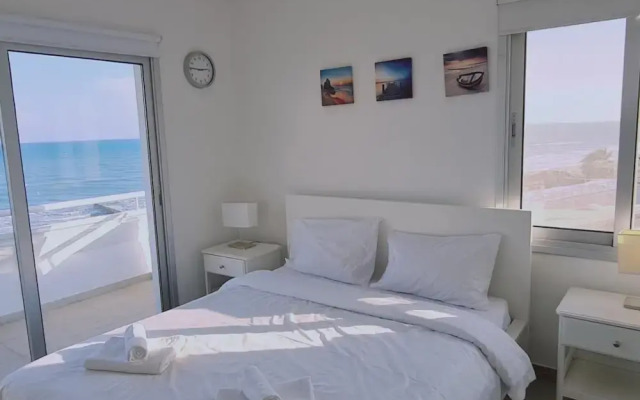 68 LCA - Stay Beach Wave Apartment